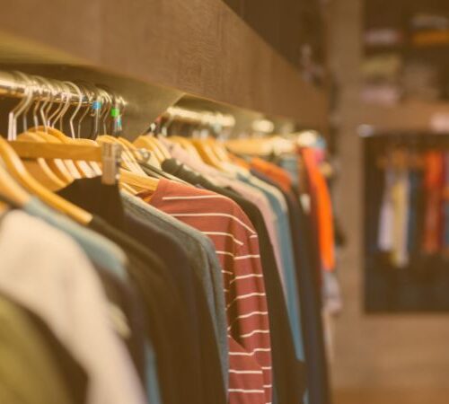 Top 7 Benefits of Buying Ready-Made Garments from Dhaka Apparel