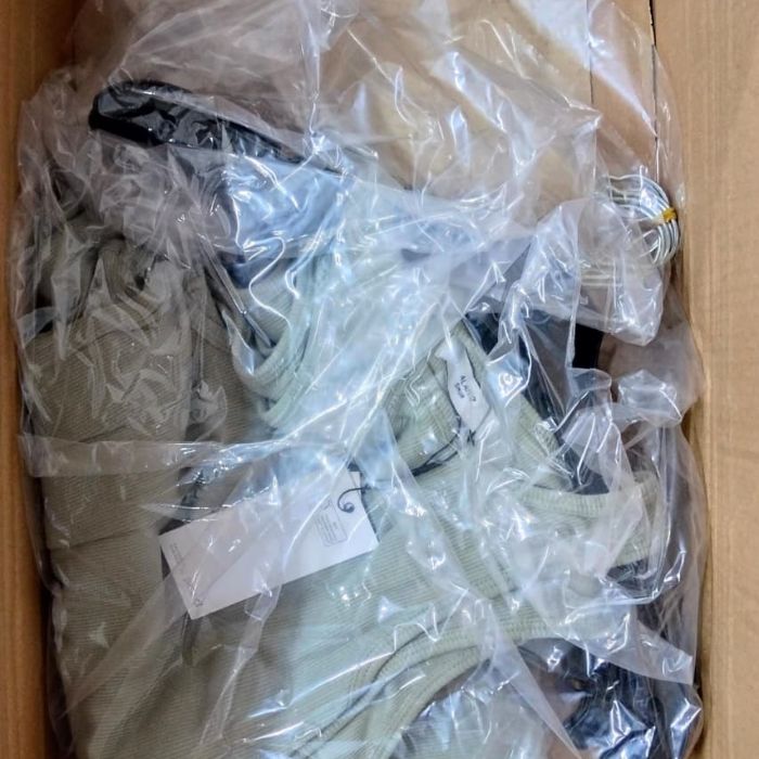 Ladie’s tank top (2)